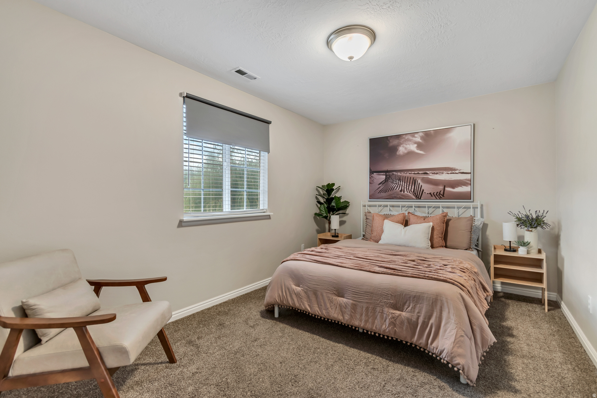 MONTGOMERY VILLA - Residential