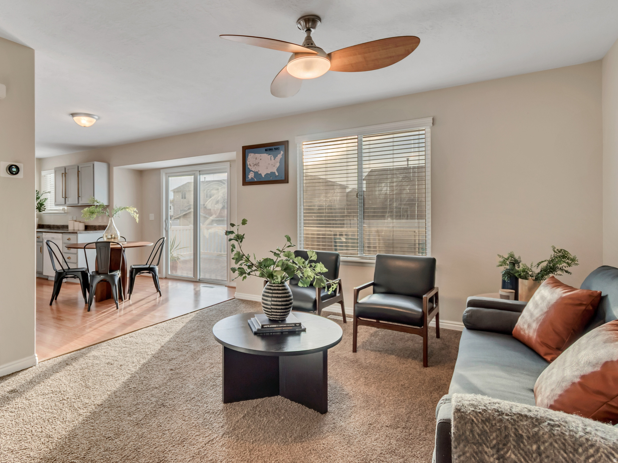 MONTGOMERY VILLA - Residential