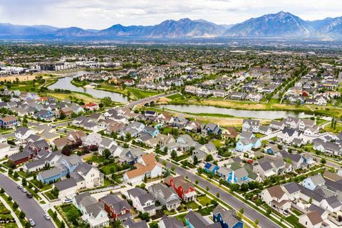 Tiny photo for 10742 S BEACH COMBER WAY #162, South Jordan, UT 84009 (MLS # 2170467)