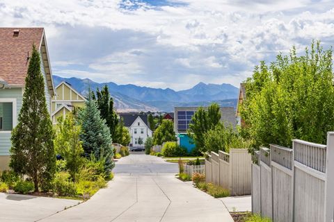 Tiny photo for 10742 S BEACH COMBER WAY #162, South Jordan, UT 84009 (MLS # 2170467)