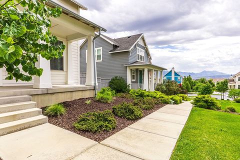 Tiny photo for 10742 S BEACH COMBER WAY #162, South Jordan, UT 84009 (MLS # 2170467)
