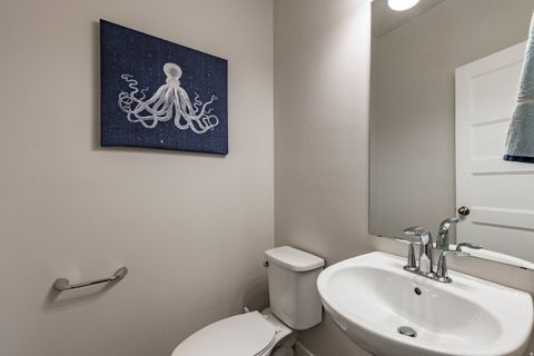 Tiny photo for 10742 S BEACH COMBER WAY #162, South Jordan, UT 84009 (MLS # 2170467)