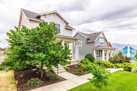 Tiny photo for 10742 S BEACH COMBER WAY #162, South Jordan, UT 84009 (MLS # 2170467)