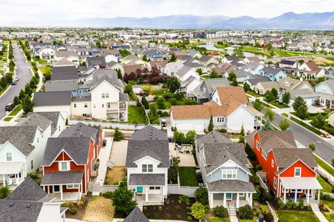 Tiny photo for 10742 S BEACH COMBER WAY #162, South Jordan, UT 84009 (MLS # 2170467)