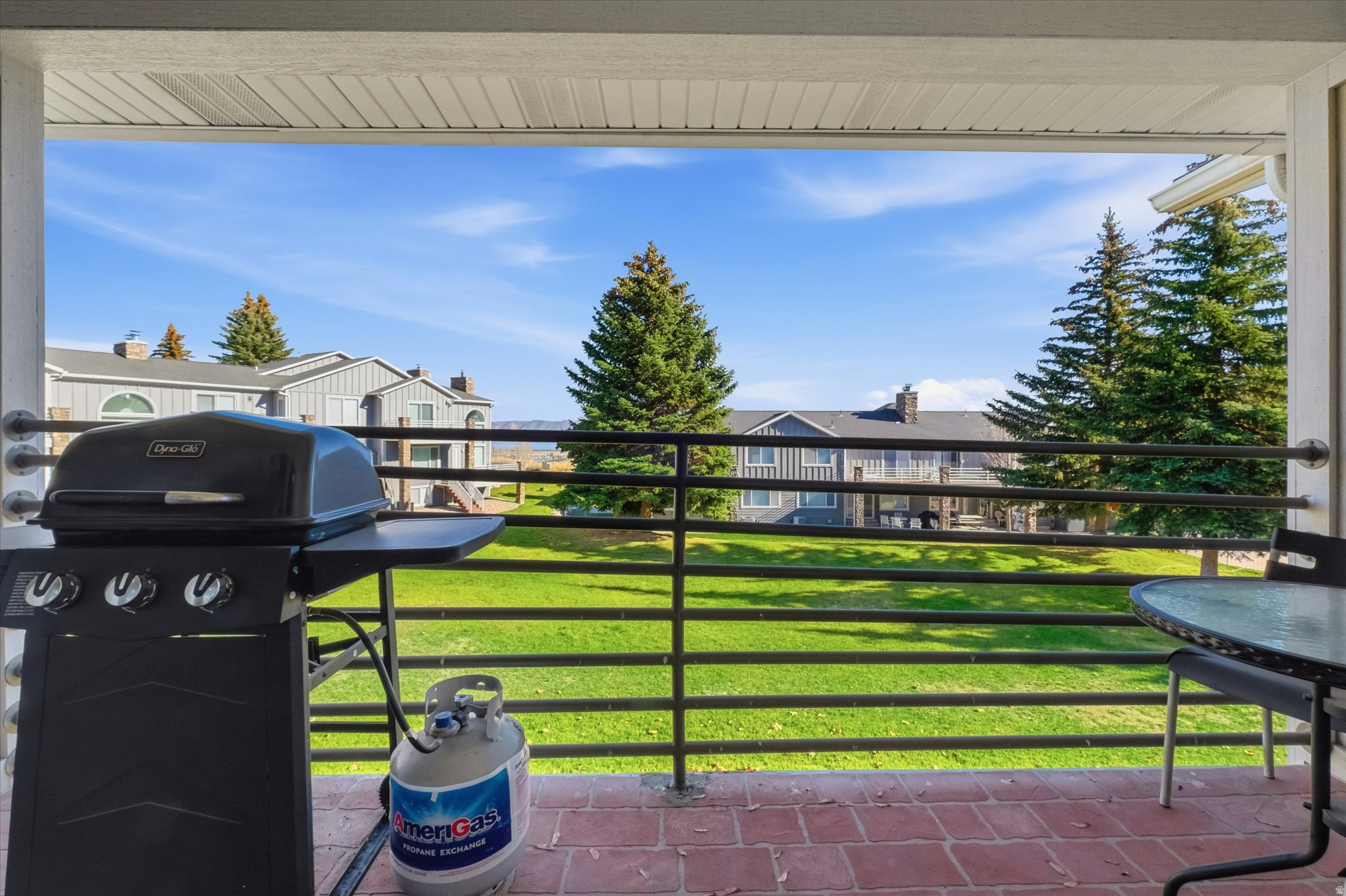 HARBOR VILLAGE - Residential