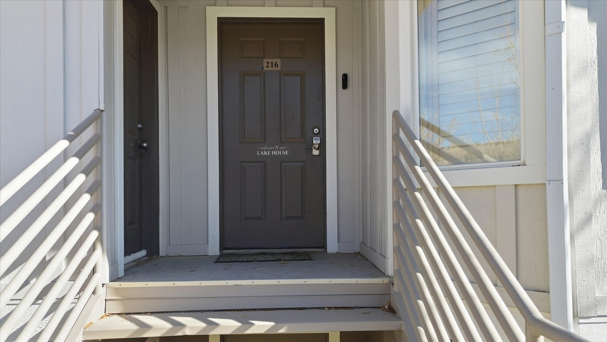 HARBOR VILLAGE - Residential