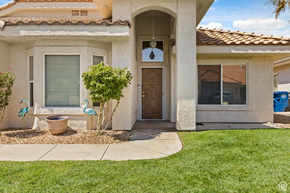 RIVERWOOD TOWNHOMES - Residential