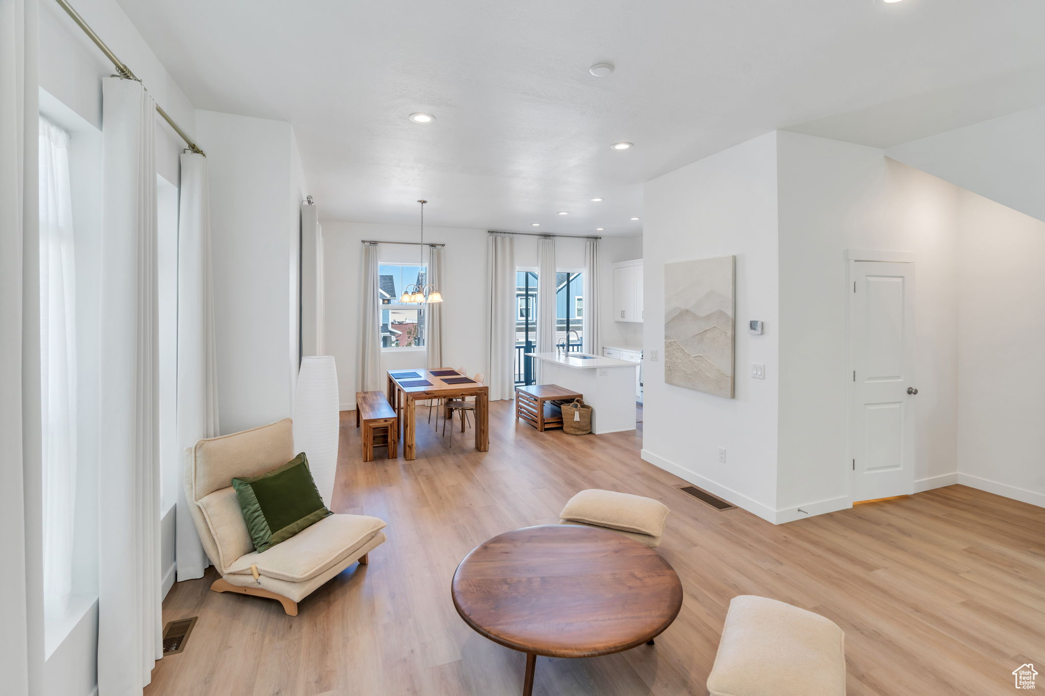ARBOR PARK - Residential