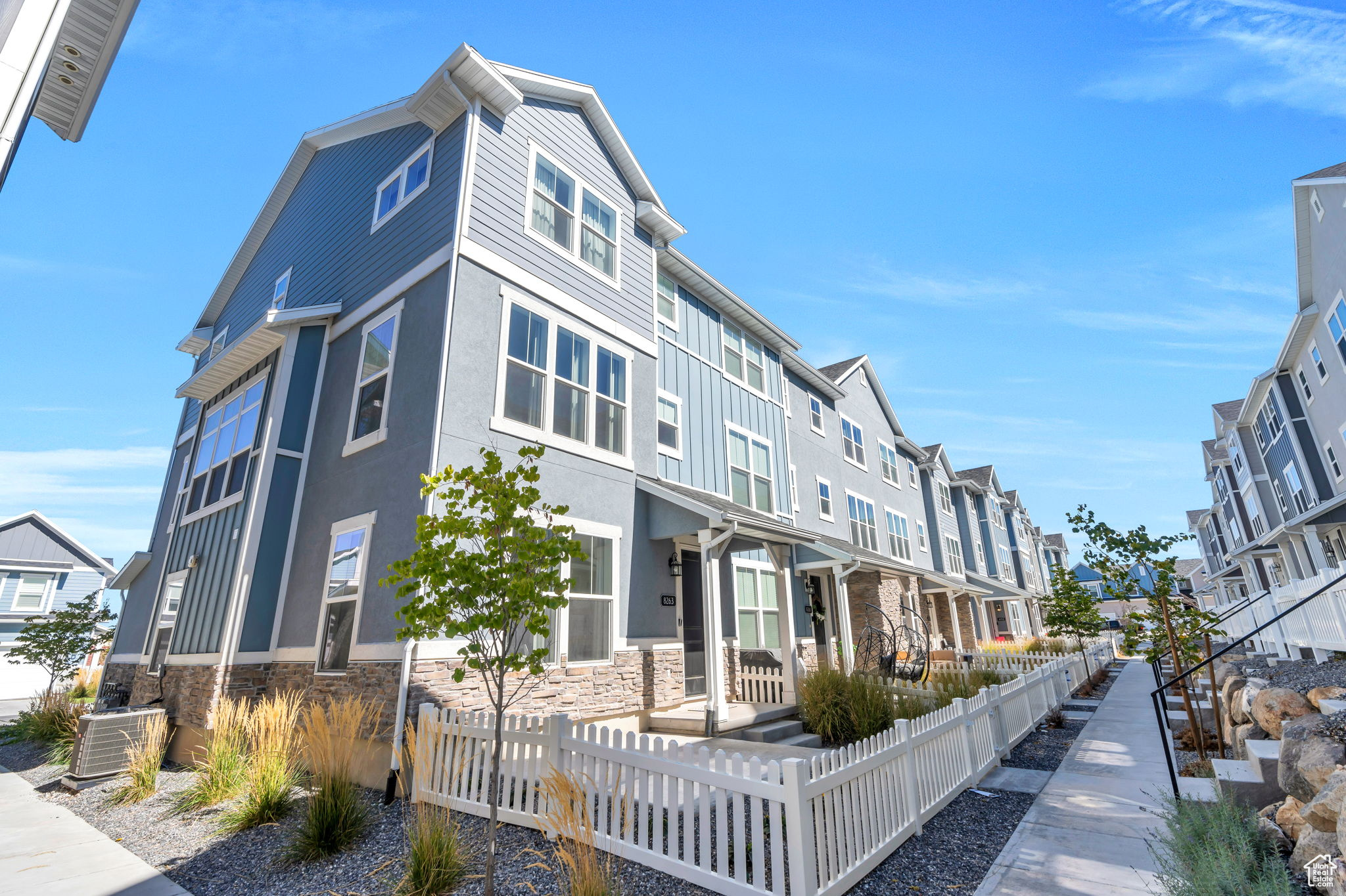 ARBOR PARK - Residential