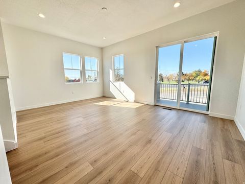 Tiny photo for 1652 N 1600 W, Layton, UT 84041 (MLS # 2125020)