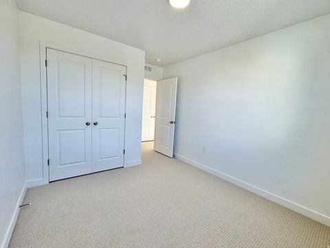 Tiny photo for 1652 N 1600 W, Layton, UT 84041 (MLS # 2125020)