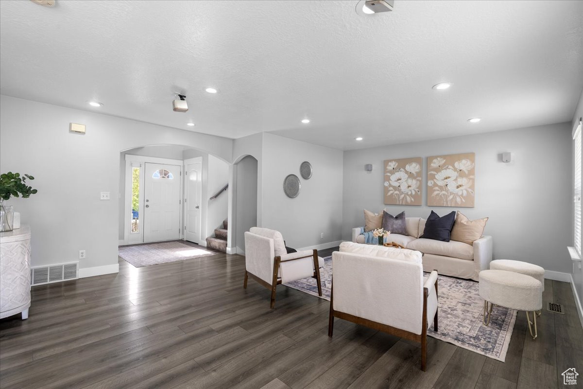 MAPLES AT JORDAN HILLS PHASE 5 - Residential