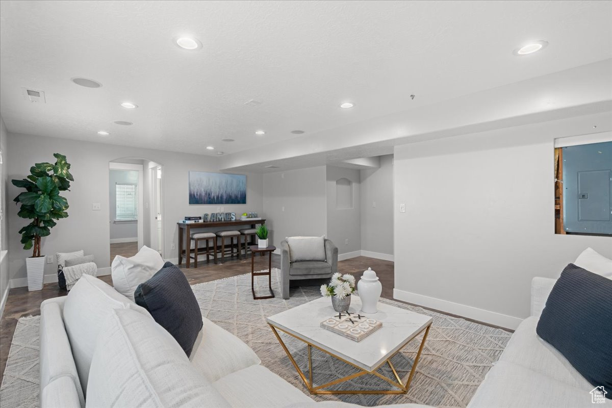 MAPLES AT JORDAN HILLS PHASE 5 - Residential