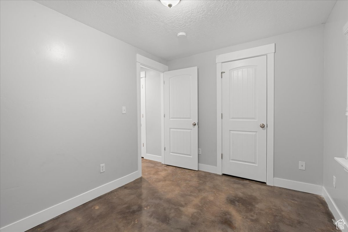 MAPLES AT JORDAN HILLS PHASE 5 - Residential