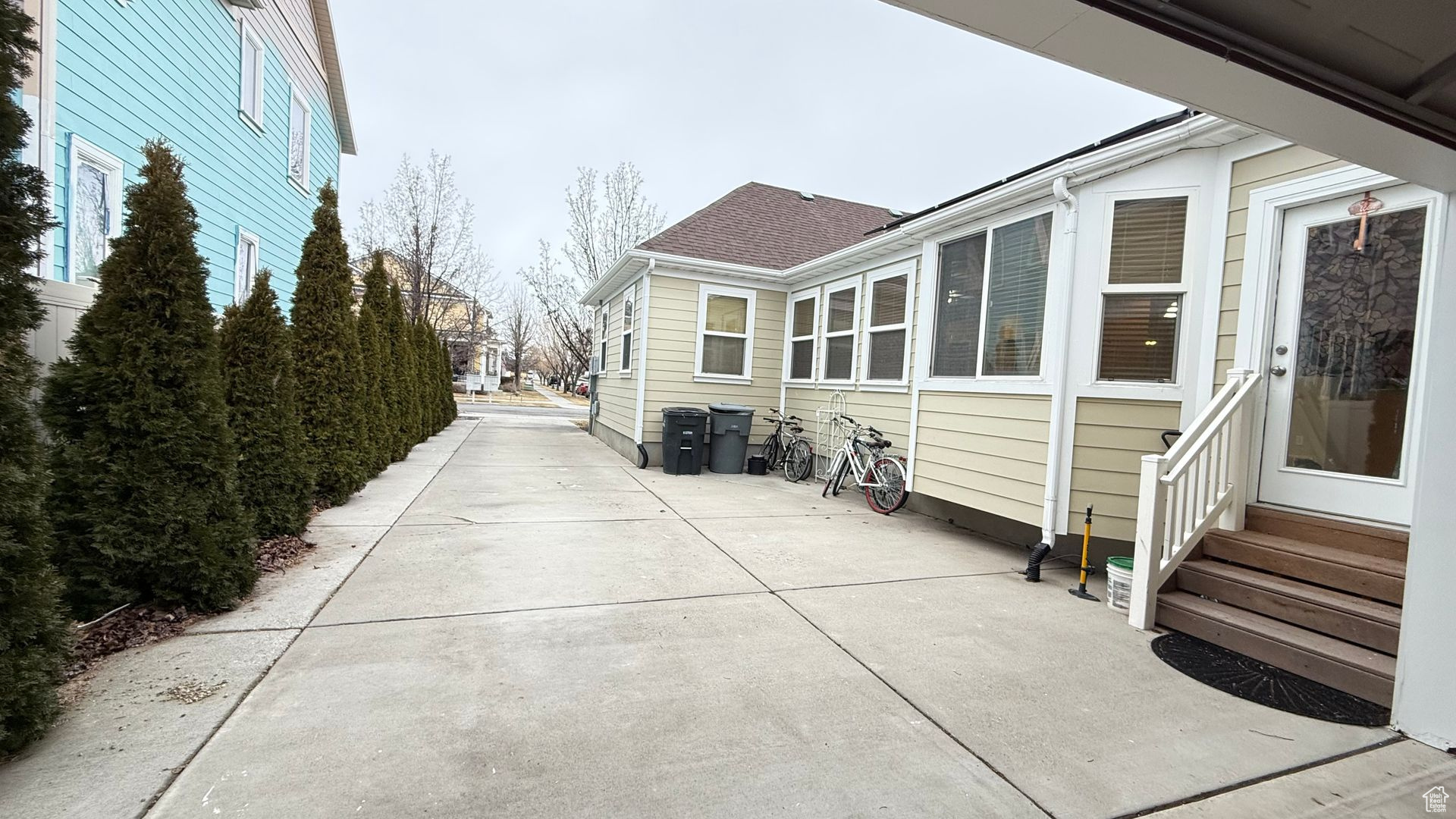 KENNECOTT - Residential Lease