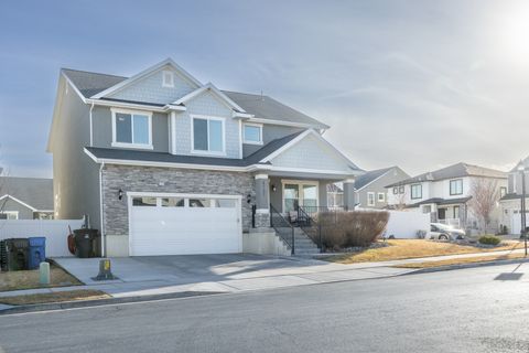 Photo of 6757 W DRY PEAK DR S, Herriman, UT 84096 (MLS # 2140865)