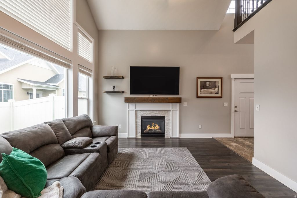 Photo of 1879 W TRAIL HEIGHTS DR #148, Riverton, UT 84065 (MLS # 2154318)