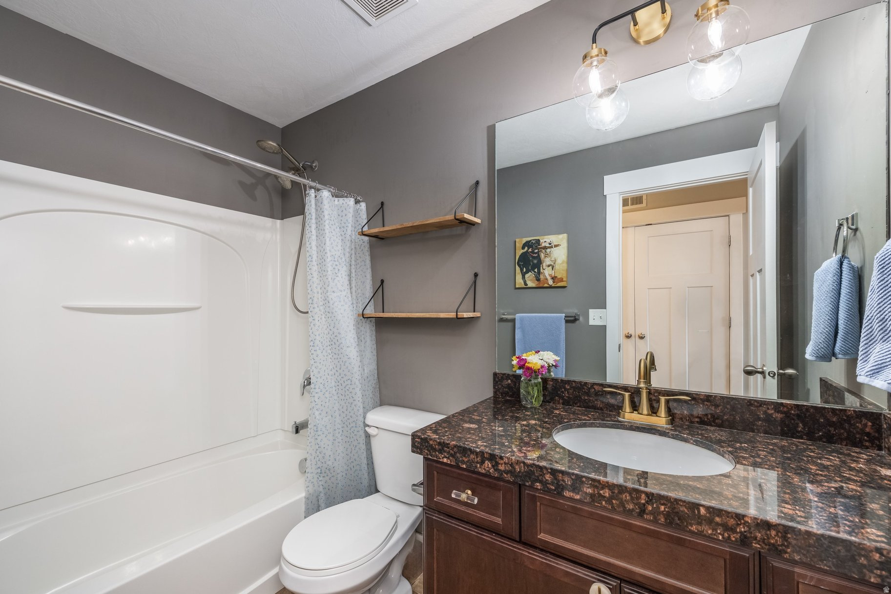 RESIDENCES AT PARK AVENUE - Residential