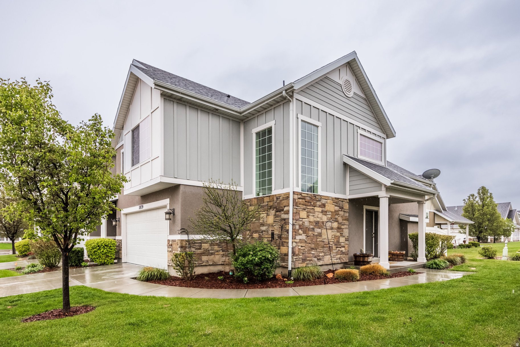 RESIDENCES AT PARK AVENUE - Residential