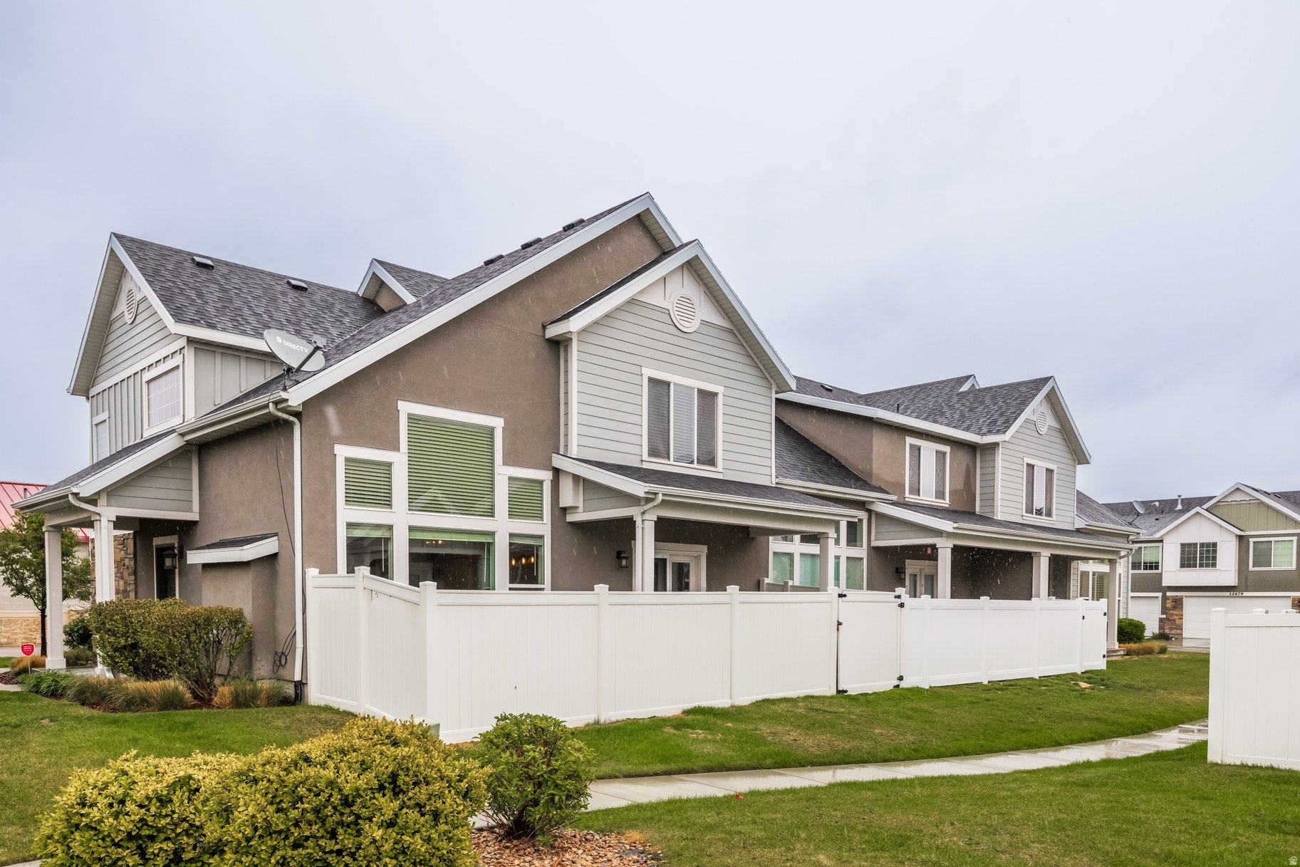 RESIDENCES AT PARK AVENUE - Residential