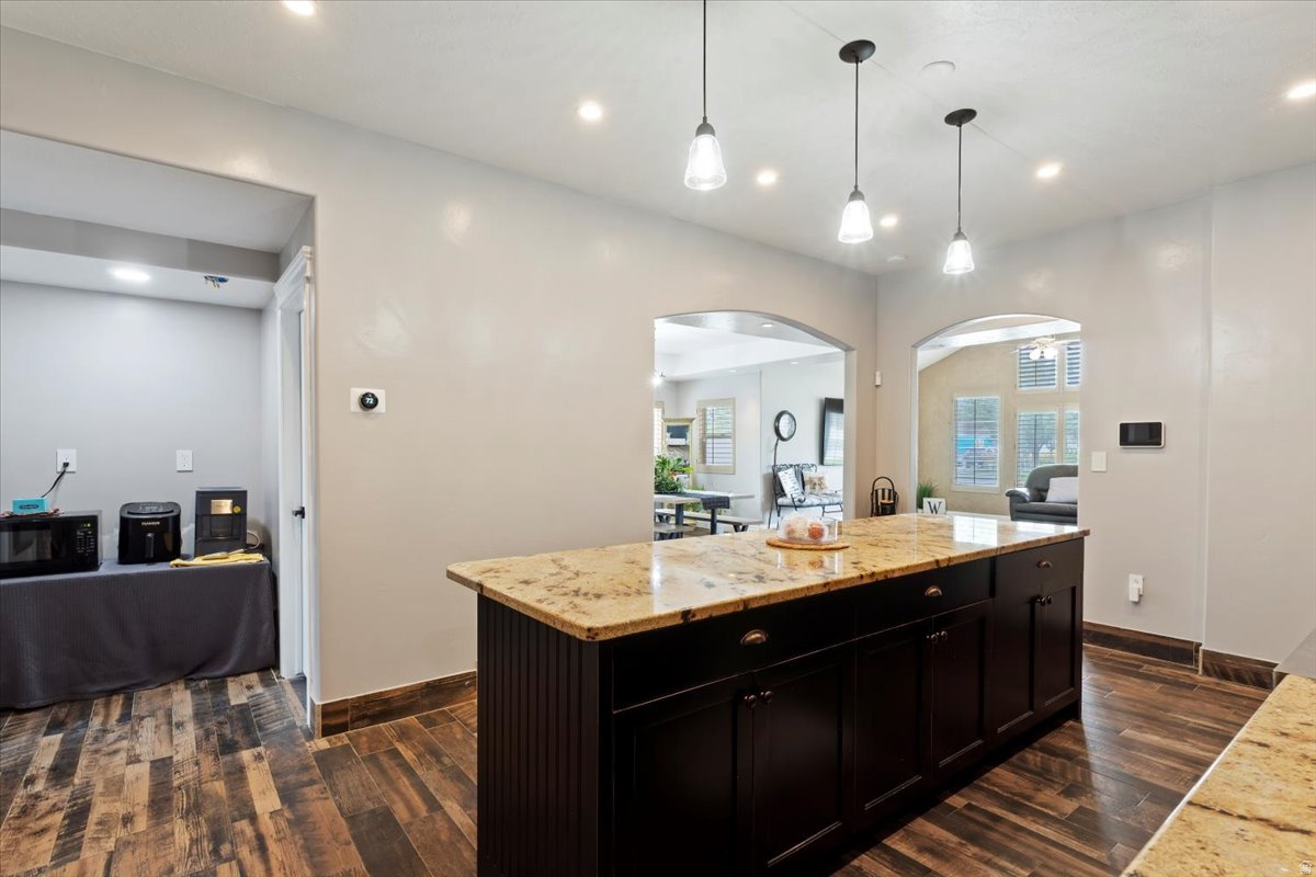 FLINT FARMS ESTATES - Residential