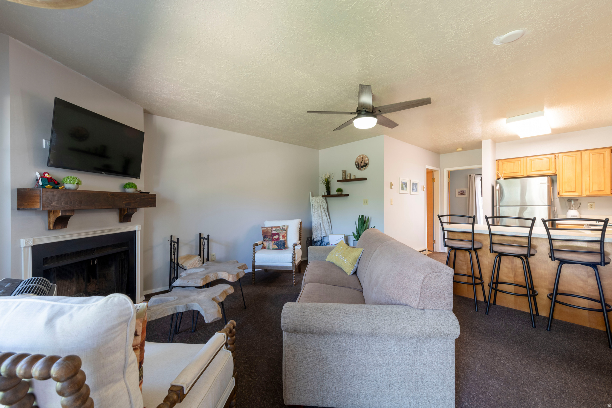 THE WOLF LODGE CONDO - Residential