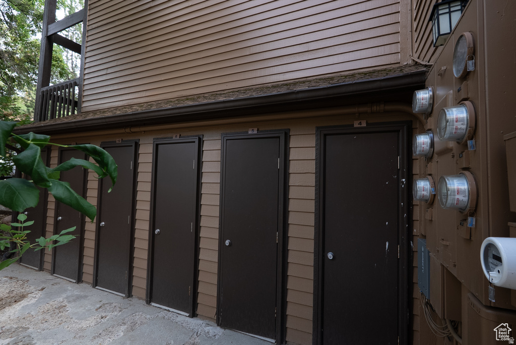 THE WOLF LODGE CONDO - Residential