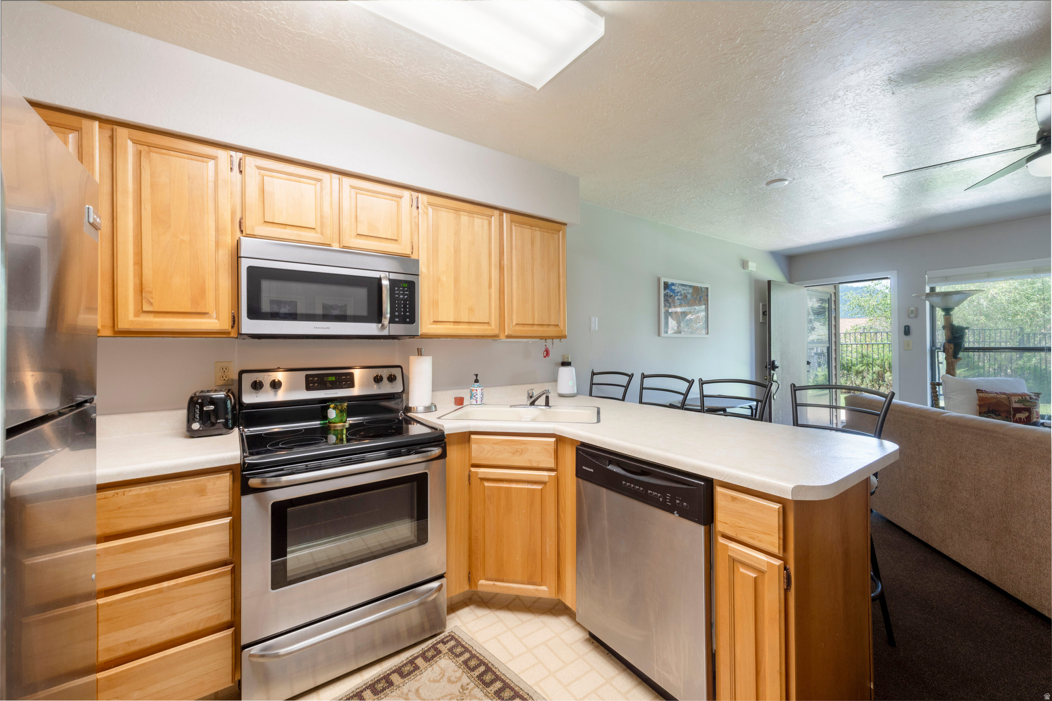 THE WOLF LODGE CONDO - Residential