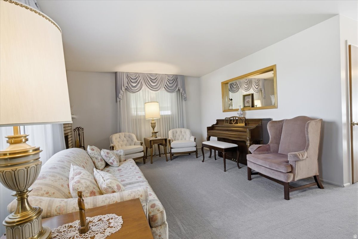 MILL CREEK HEIGHTS - Residential