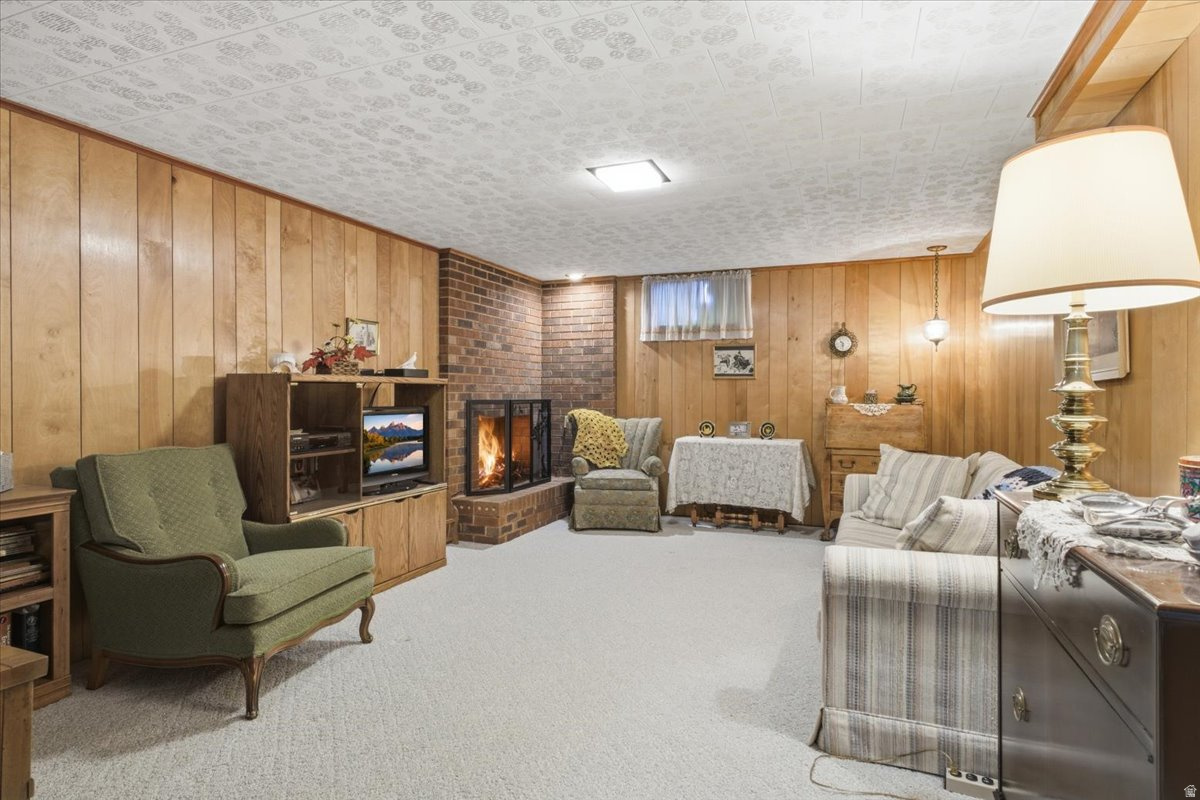 MILL CREEK HEIGHTS - Residential