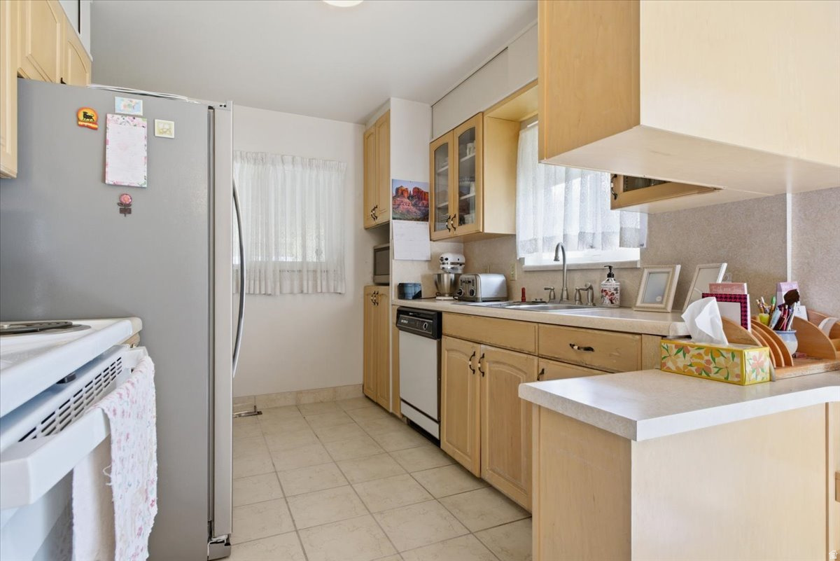 MILL CREEK HEIGHTS - Residential