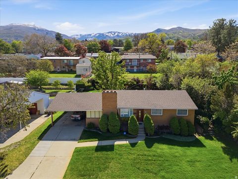 Photo of 1853 JERI DR, Bountiful, UT 84010 (MLS # 2155661)