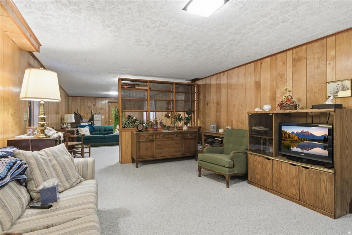 MILL CREEK HEIGHTS - Residential