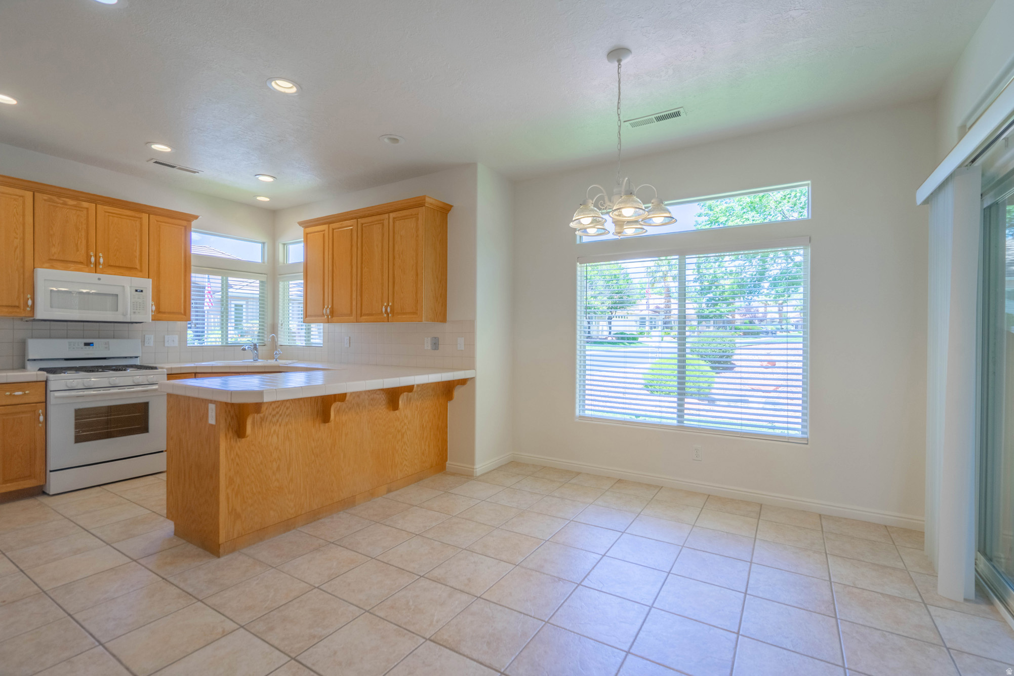 LAGUNA AT GREEN SPRINGS - Residential