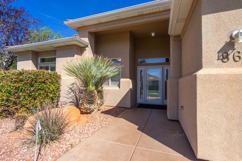 Tiny photo for 866 W SANDPIPER PL, Washington, UT 84780 (MLS # 2147129)