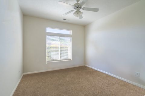 Tiny photo for 866 W SANDPIPER PL, Washington, UT 84780 (MLS # 2147129)