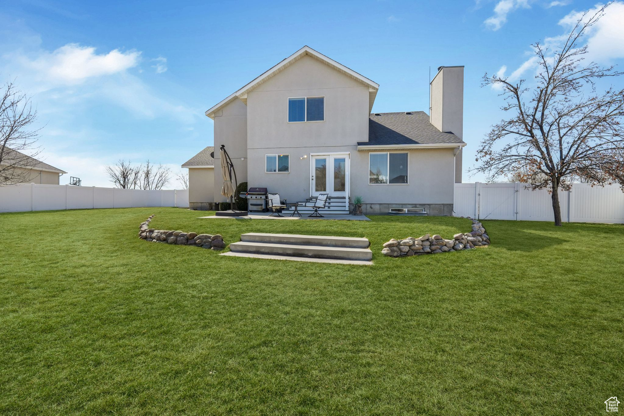 RIVER PARK ESTATES - Residential