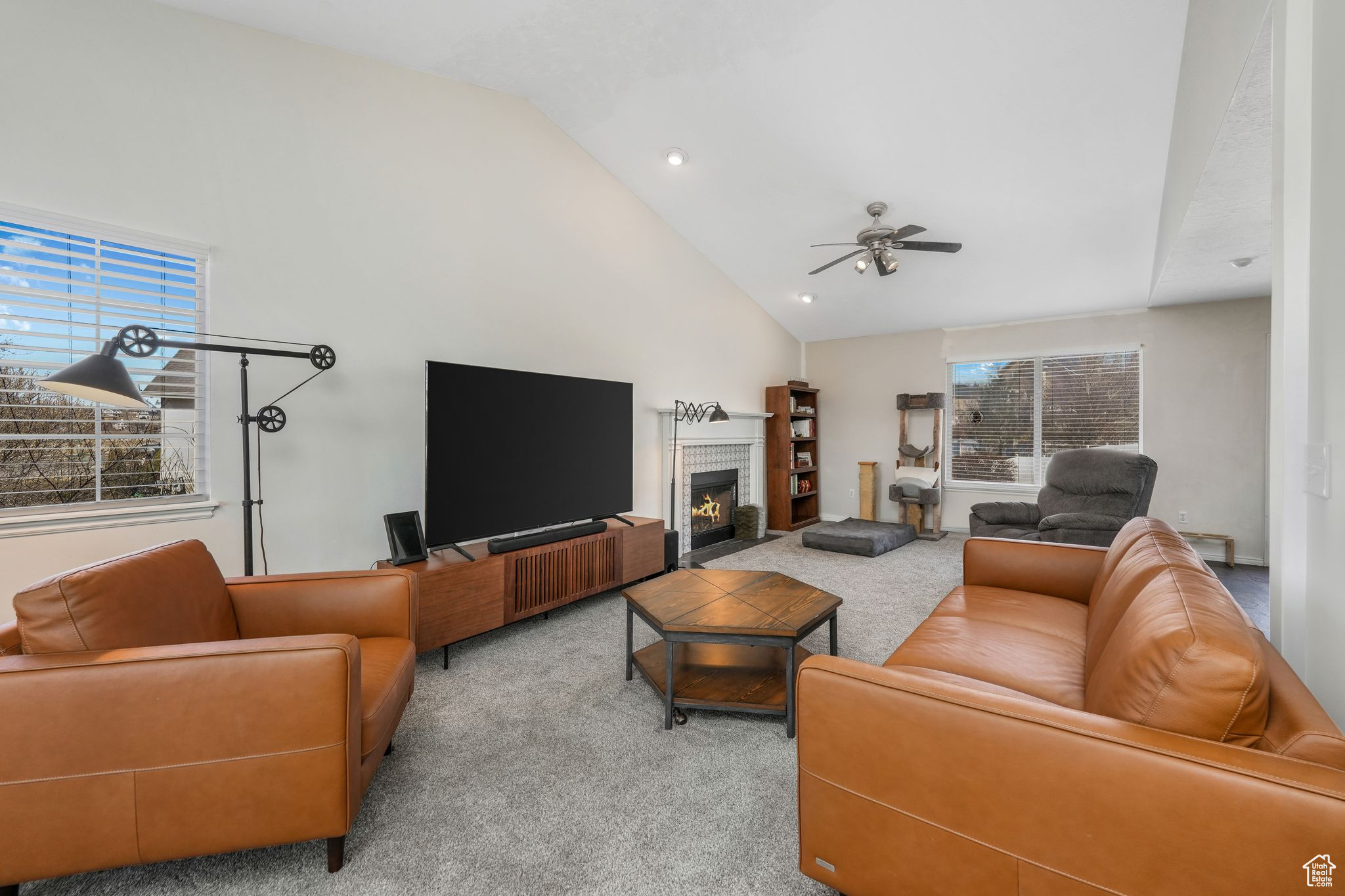 RIVER PARK ESTATES - Residential