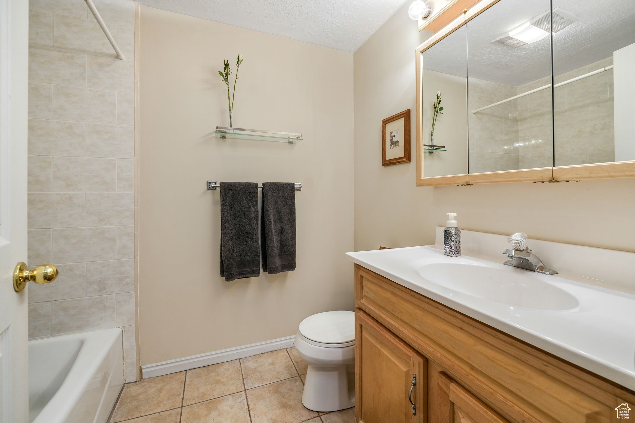 RIVER PARK ESTATES - Residential