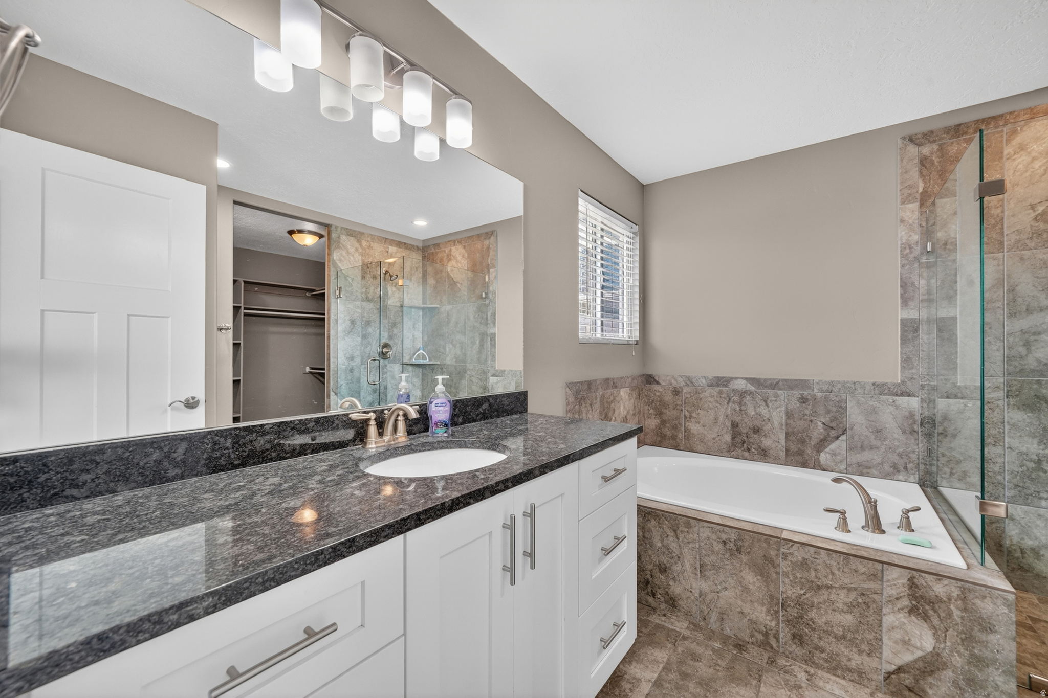 BRIDLE WALK ACRES - Residential