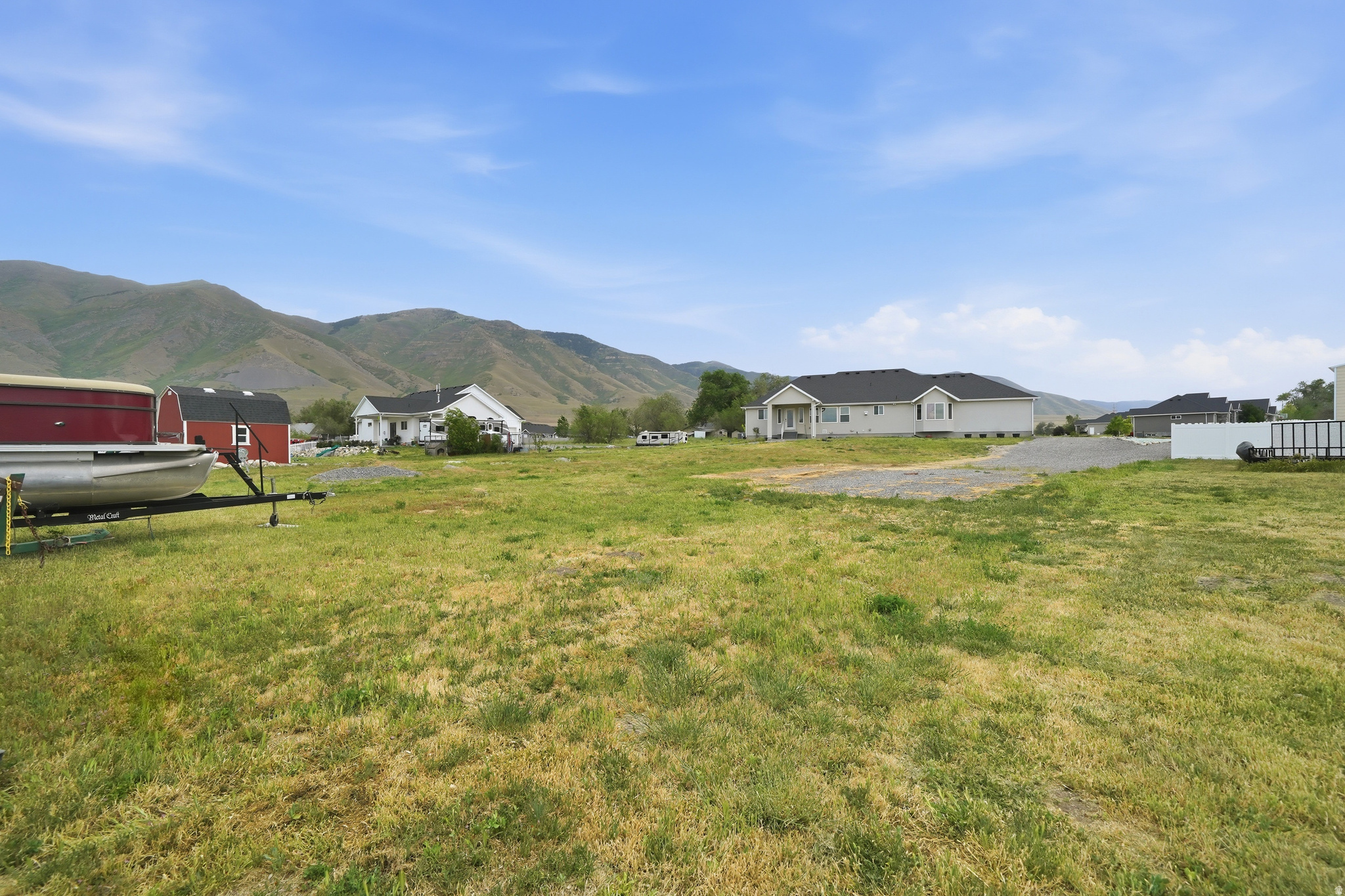 BRIDLE WALK ACRES - Residential