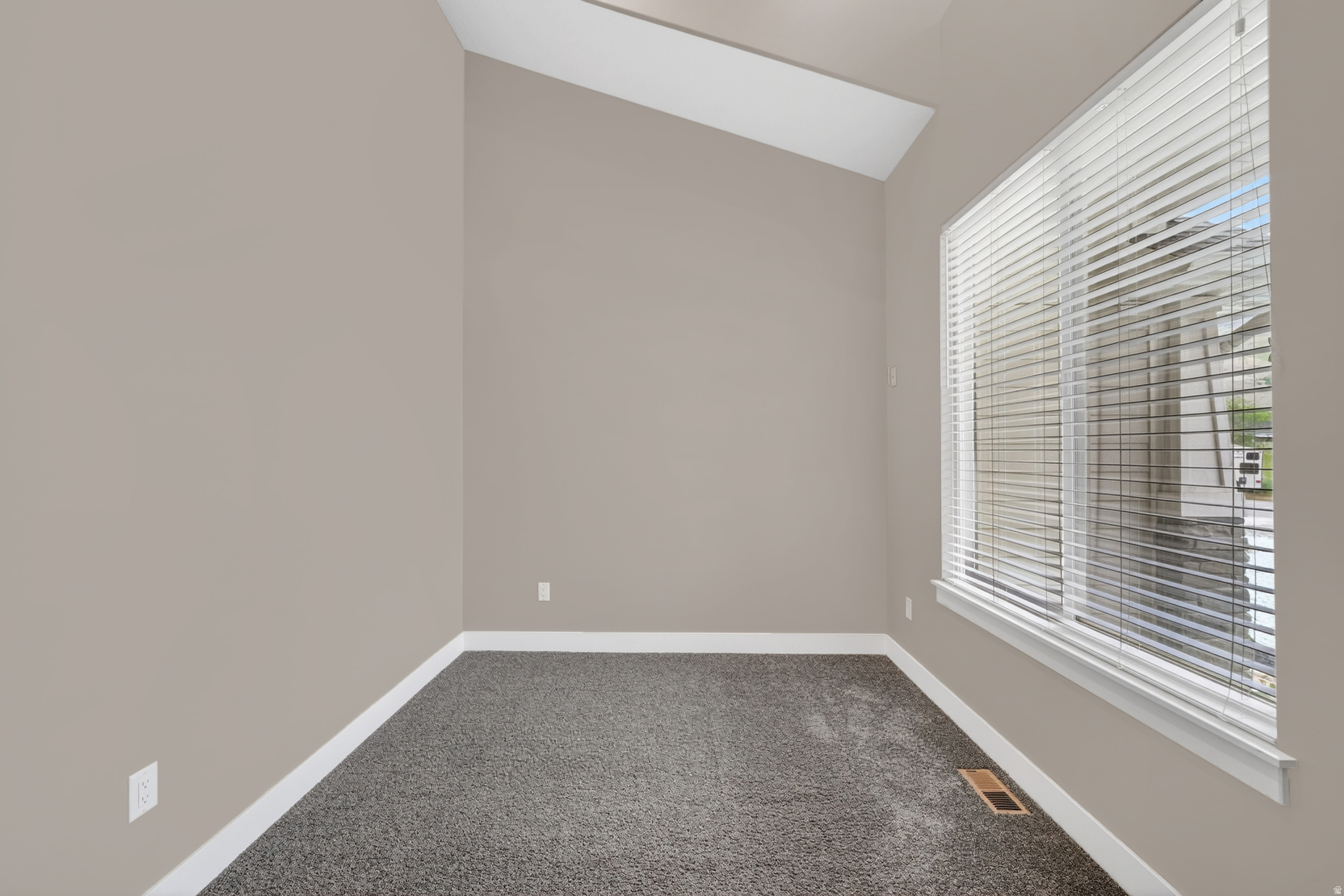 BRIDLE WALK ACRES - Residential