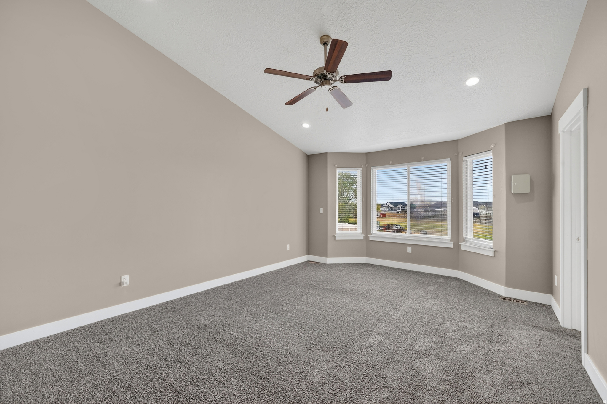 BRIDLE WALK ACRES - Residential