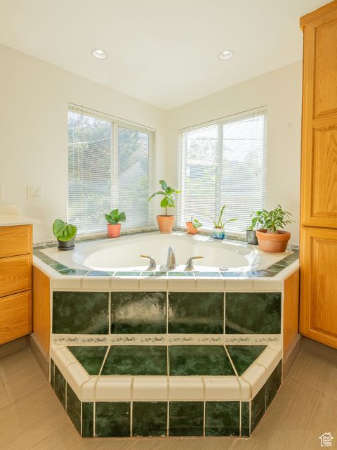 Tiny photo for 630 E 1800 S, Bountiful, UT 84010 (MLS # 2118595)