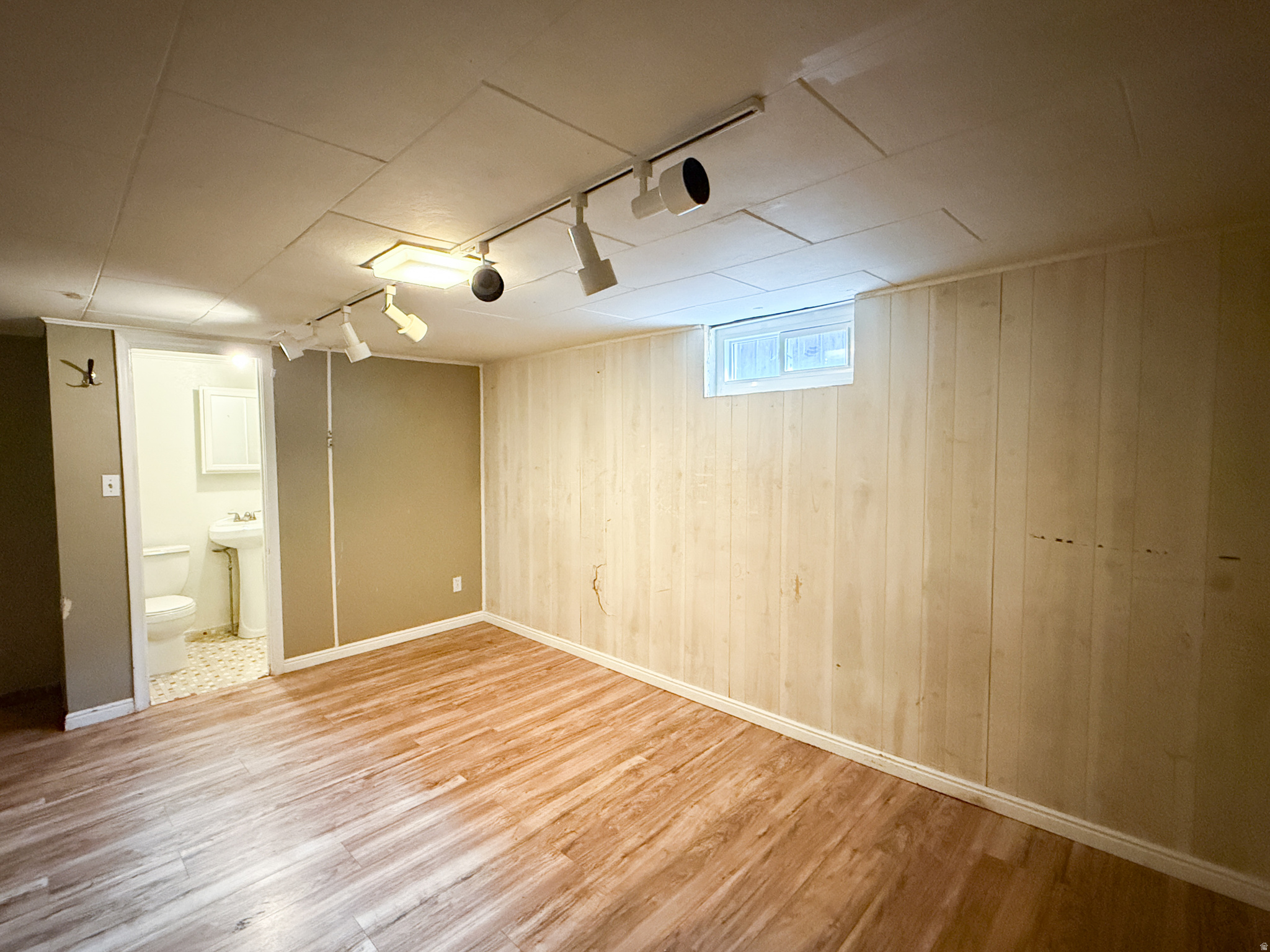 NOB HILL - Residential