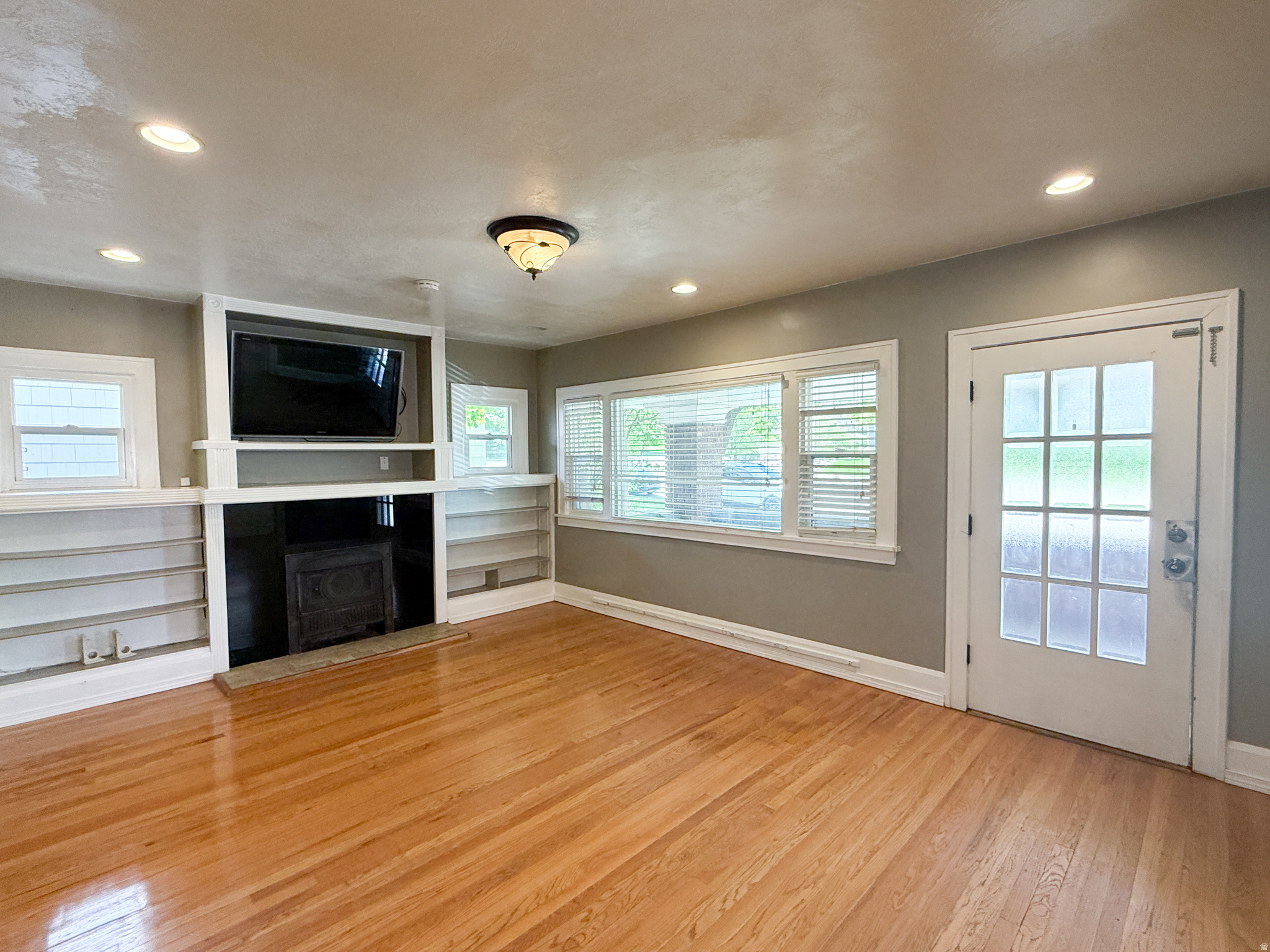 NOB HILL - Residential