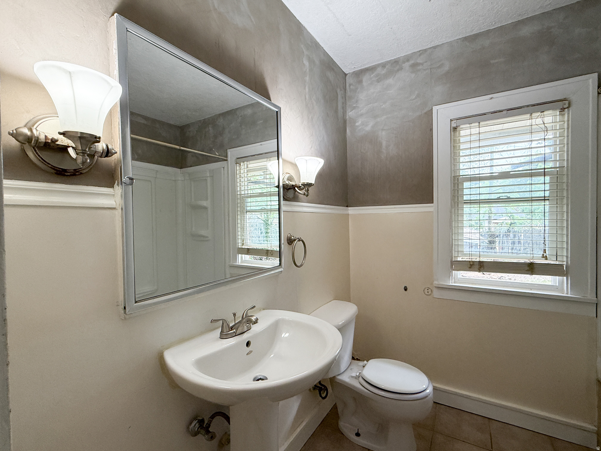 NOB HILL - Residential