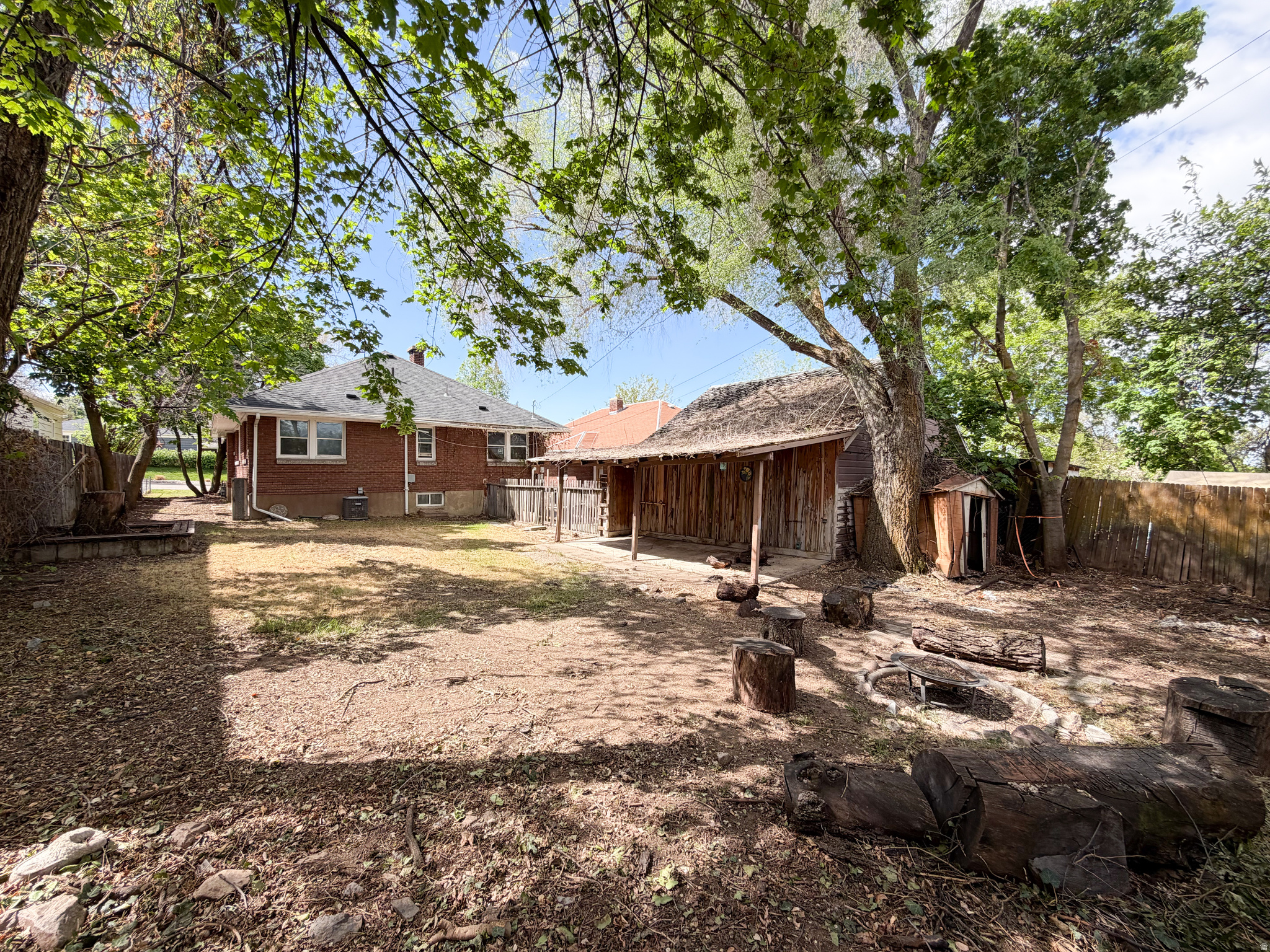 NOB HILL - Residential