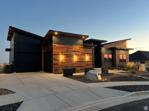 Tiny photo for 195 E 3575 N, North Ogden, UT 84414 (MLS # 2119061)