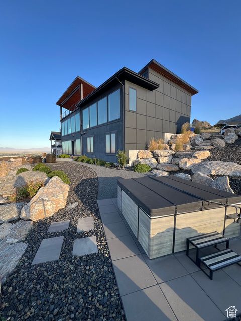 Tiny photo for 195 E 3575 N, North Ogden, UT 84414 (MLS # 2119061)